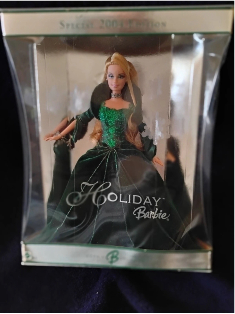 Mattel Holiday Barbie Doll 2004 Special Collector Edition